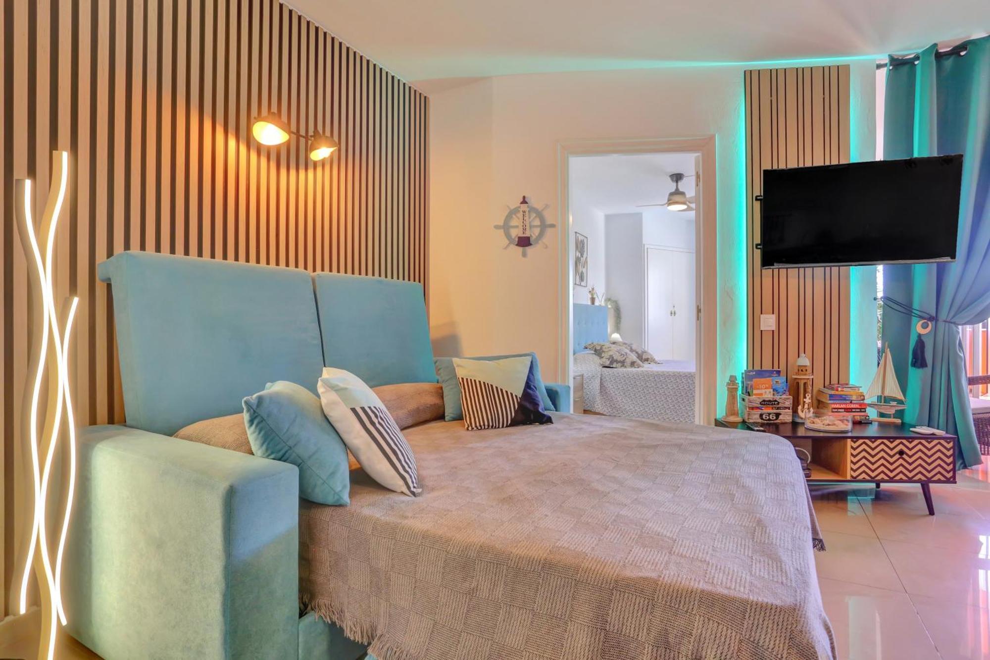 Luxory Dreamy Sunset, Seafront, Direct Access To The Promenade,Wifi,Pool,Free Parking Apartment Los Cristianos  Luaran gambar