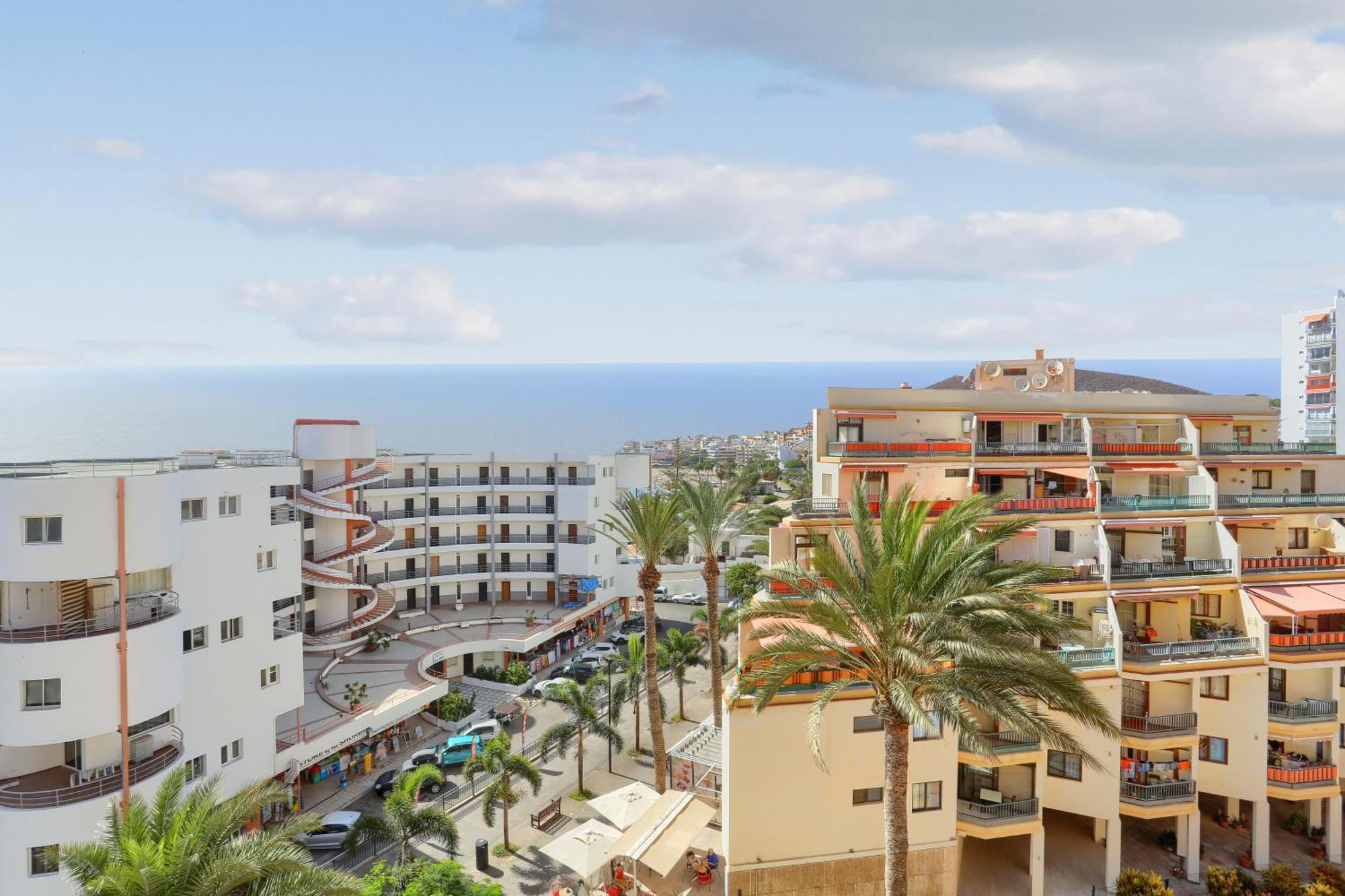 Luxory Dreamy Sunset, Seafront, Direct Access To The Promenade,Wifi,Pool,Free Parking Apartment Los Cristianos  Luaran gambar