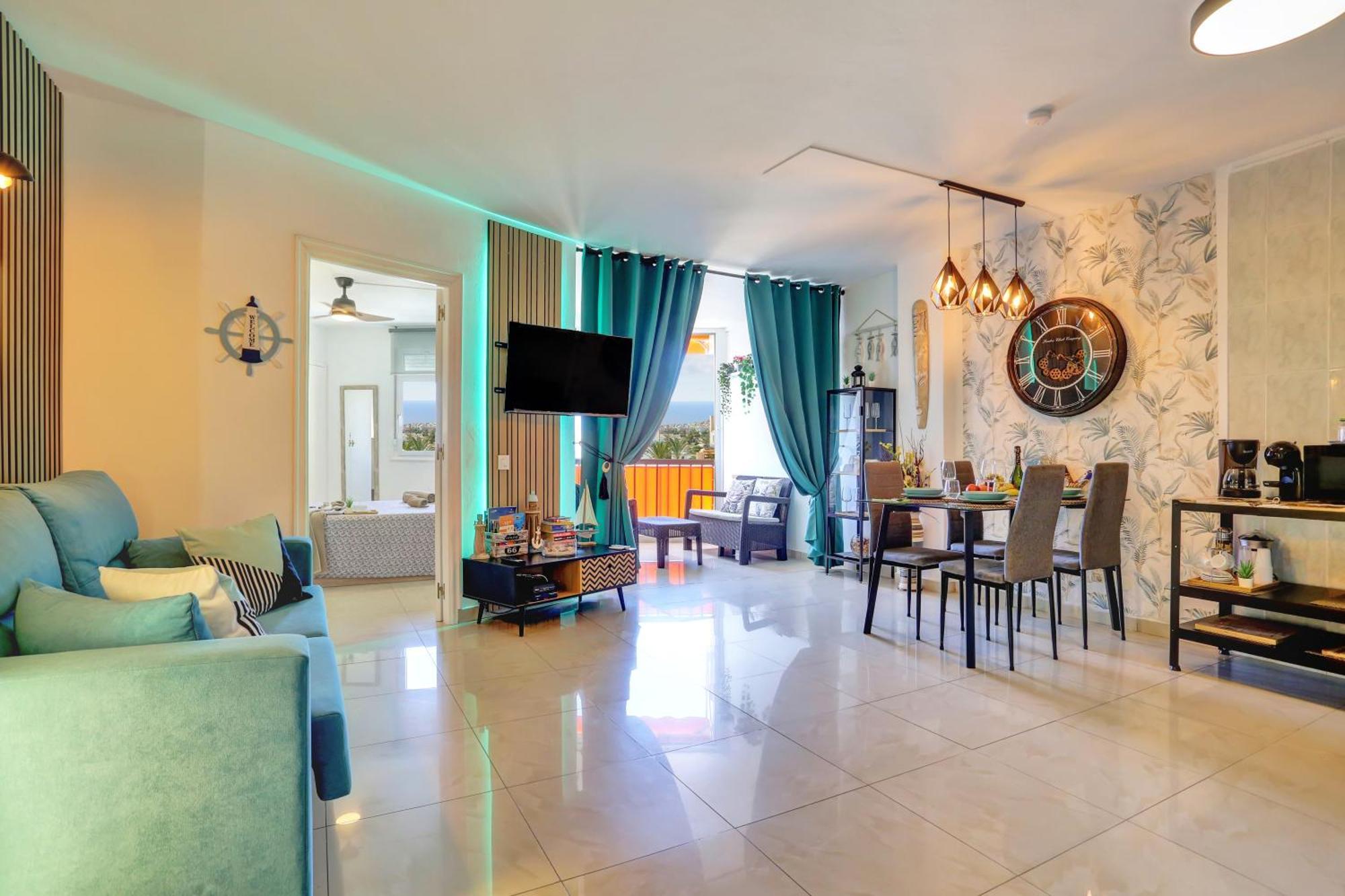Luxory Dreamy Sunset, Seafront, Direct Access To The Promenade,Wifi,Pool,Free Parking Apartment Los Cristianos  Luaran gambar